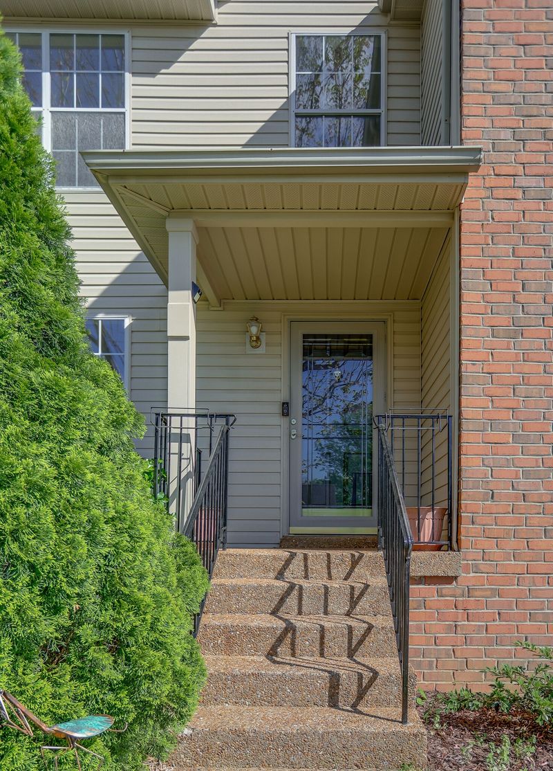 2761 Call Hill Rd, Nashville, TN 37211