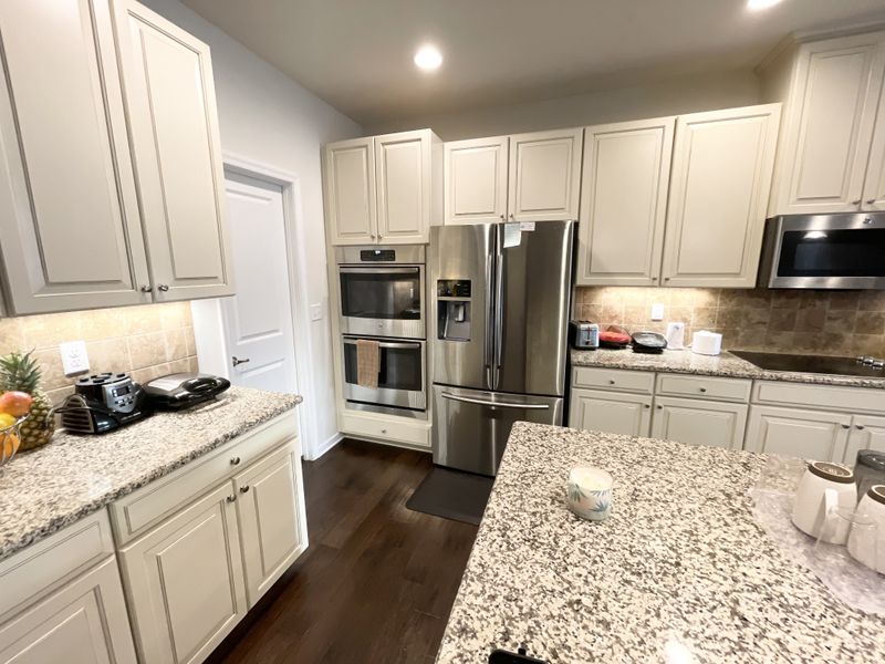 1437 Ohara Dr, Antioch, TN 37013