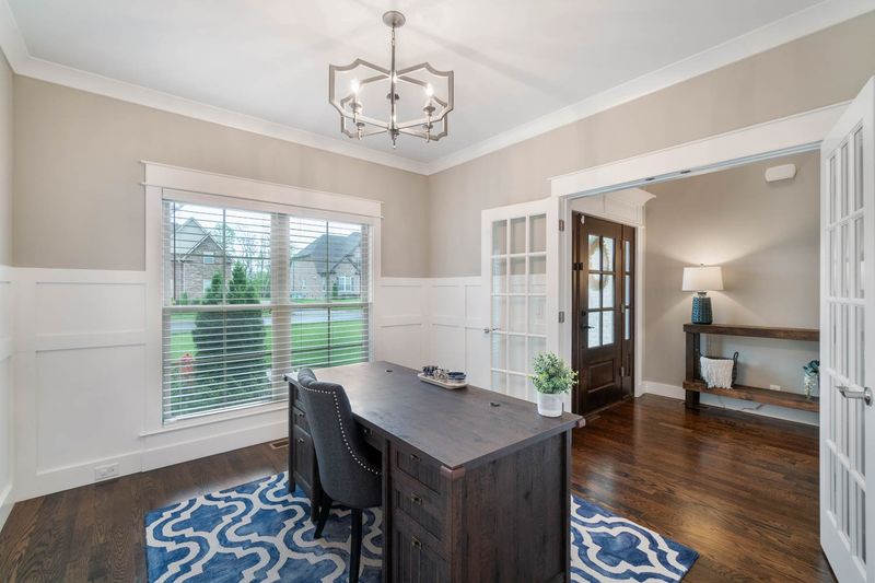 2814 Presley Dr, Murfreesboro, TN 37128