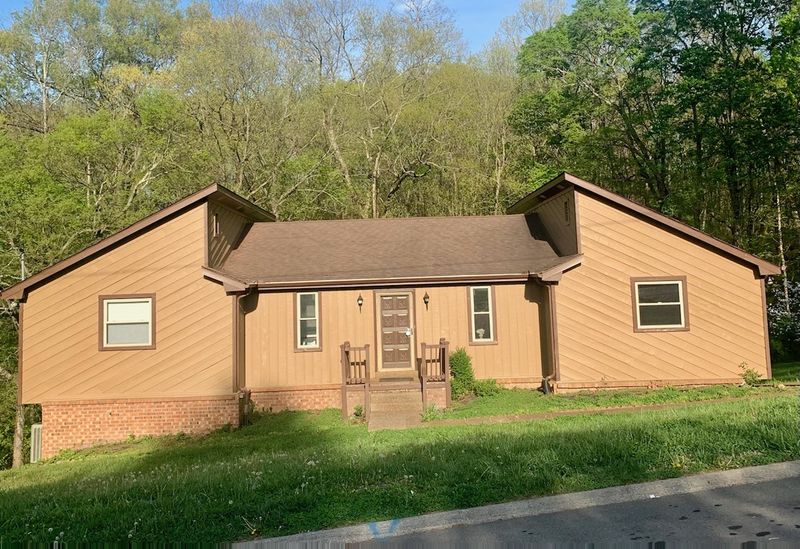 6880 River Ridge Dr, Nashville, TN 37221