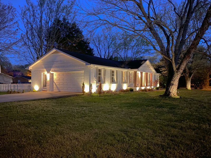 1807 Kings Ct, Murfreesboro, TN 37129