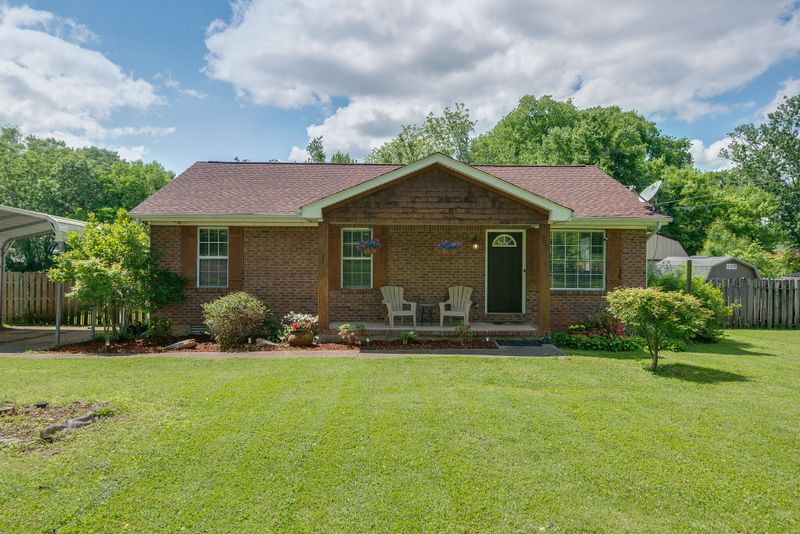 908 Mcclurkan Ave, Nashville, TN 37206