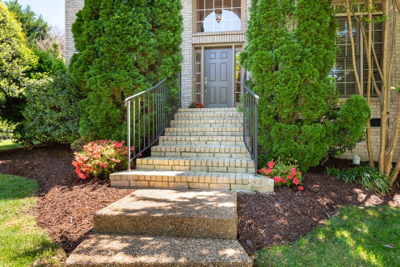 400 Beauchamp Cir, Franklin, TN 37067