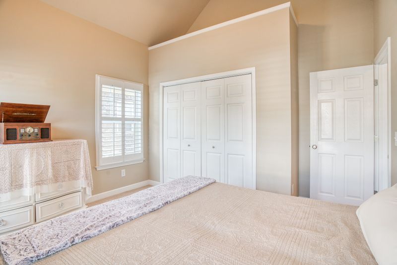 1029 Aenon Cir, Spring Hill, TN 37174