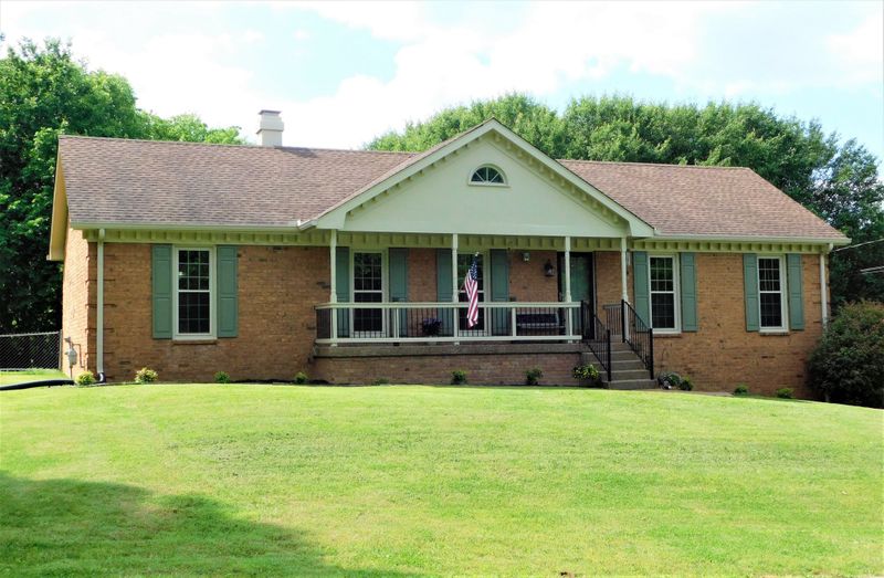 130 Paradise Dr, Hendersonville, TN 37075