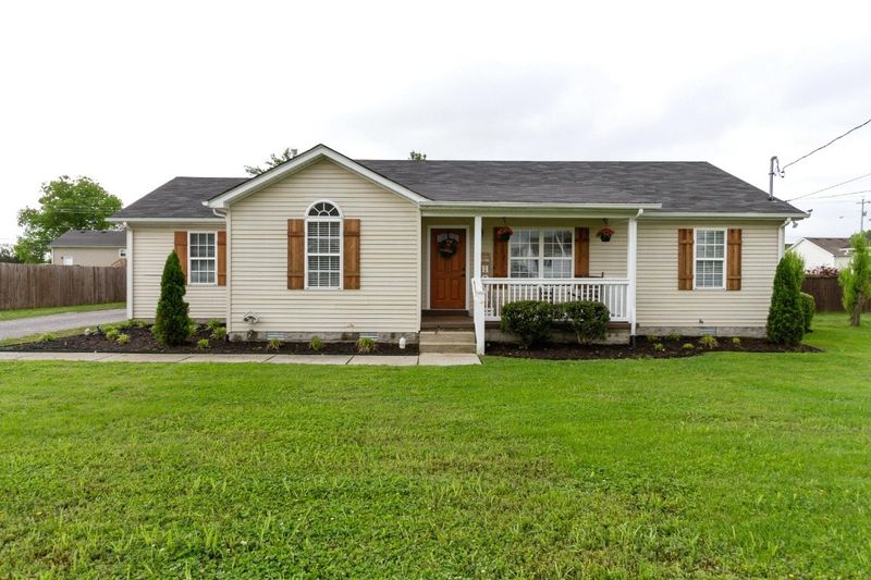 1138 Silverado Way, Murfreesboro, TN 37130