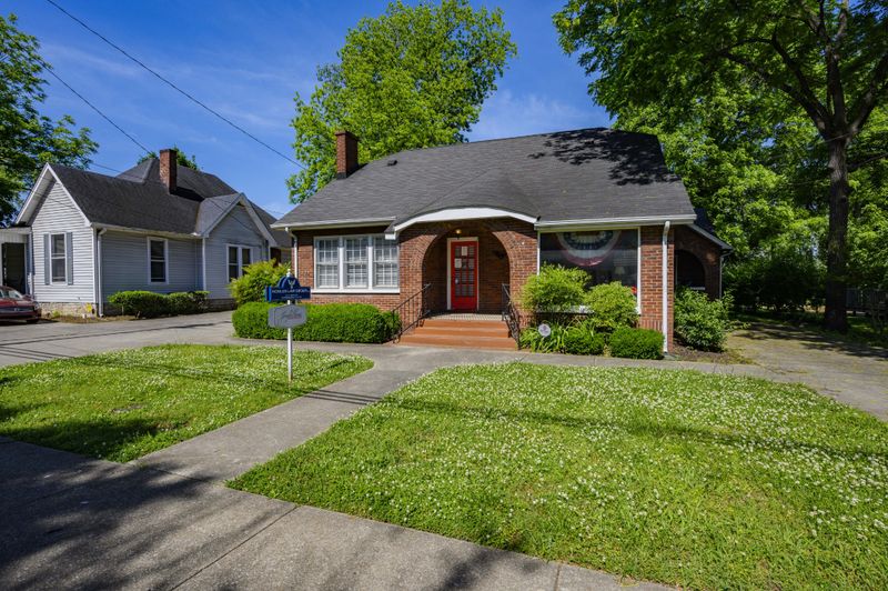 611 N Maple St, Murfreesboro, TN 37130