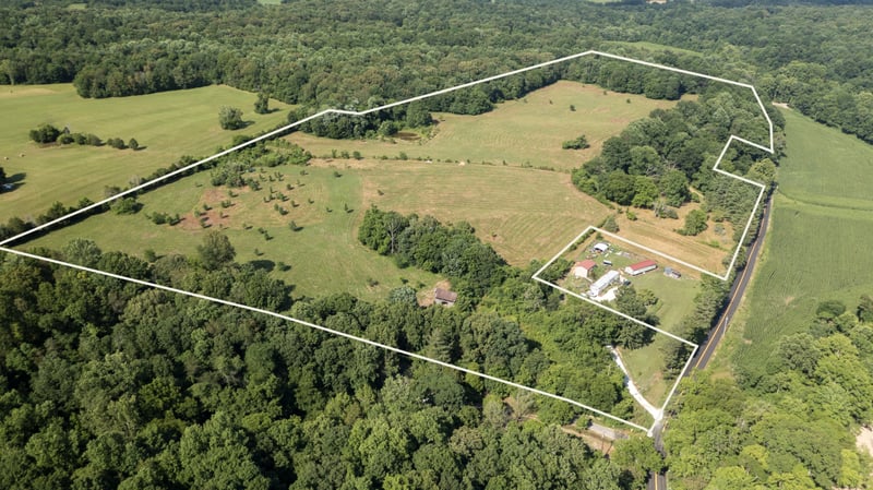1125 Freeman Loop, Cumberland Furnace, TN 37051