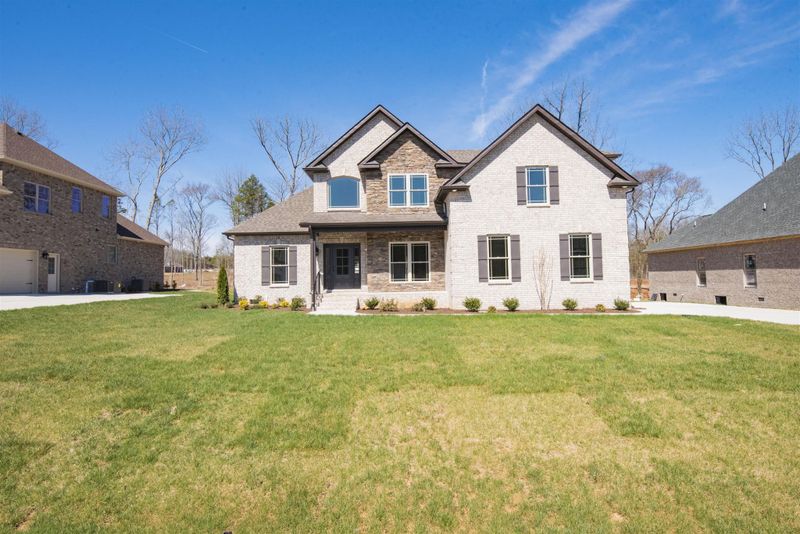 7750 Santos Dr, Murfreesboro, TN 37129