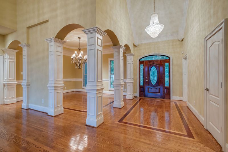 9423 Weatherly Dr, Brentwood, TN 37027