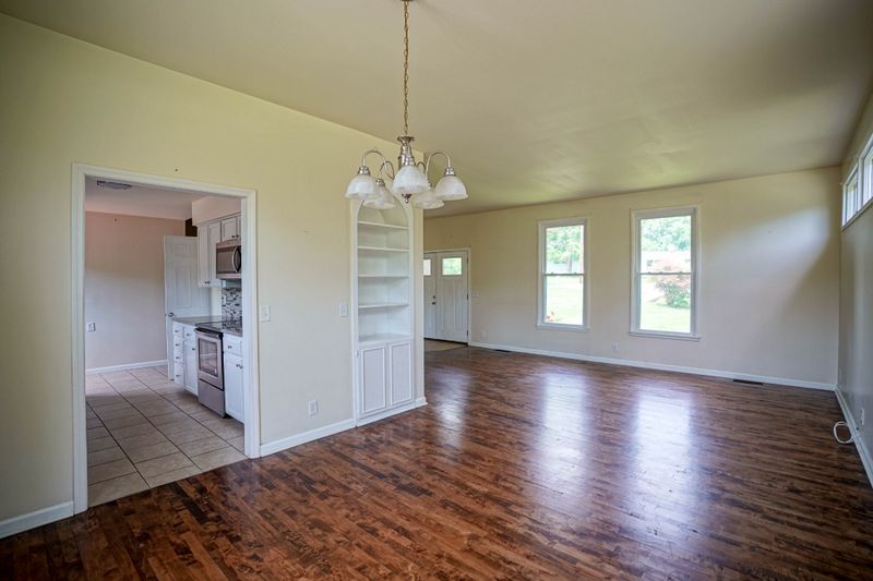 4100 Cecil Ct, Nashville, TN 37207