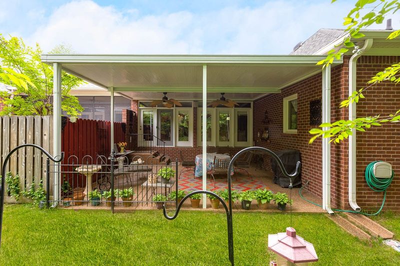 317 Wiles Ct, Hermitage, TN 37076