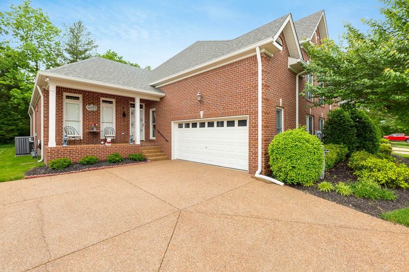 317 Wiles Ct, Hermitage, TN 37076