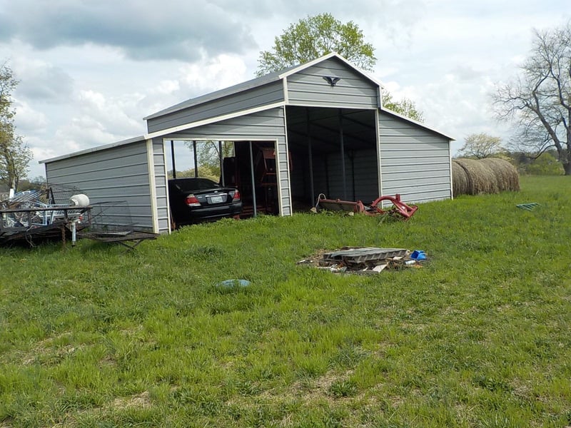 1631 Rock Bridge Rd, Bethpage, TN 37022