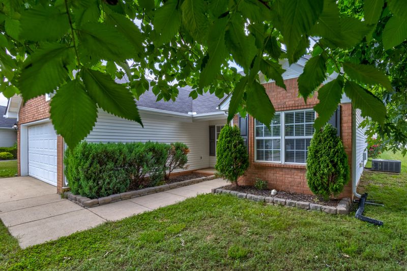 2014 Cason Trl, Murfreesboro, TN 37128