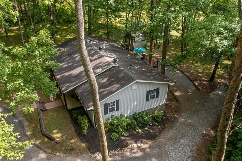 3915 Green Rd, Springfield, TN 37172