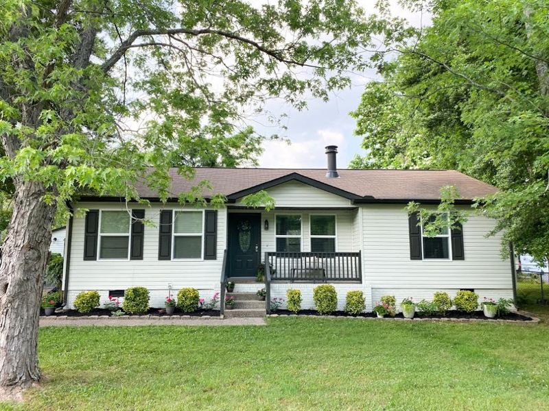 2342 Paddock Dr, Murfreesboro, TN 37128