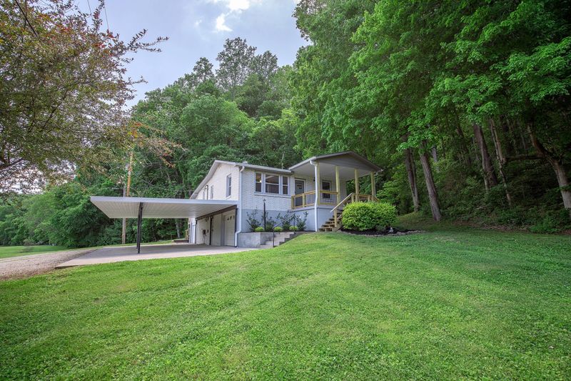4660 Taylor Dr, Greenbrier, TN 37073
