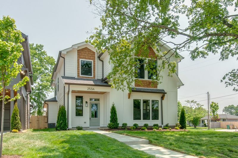 253A Riverside Dr, Nashville, TN 37206