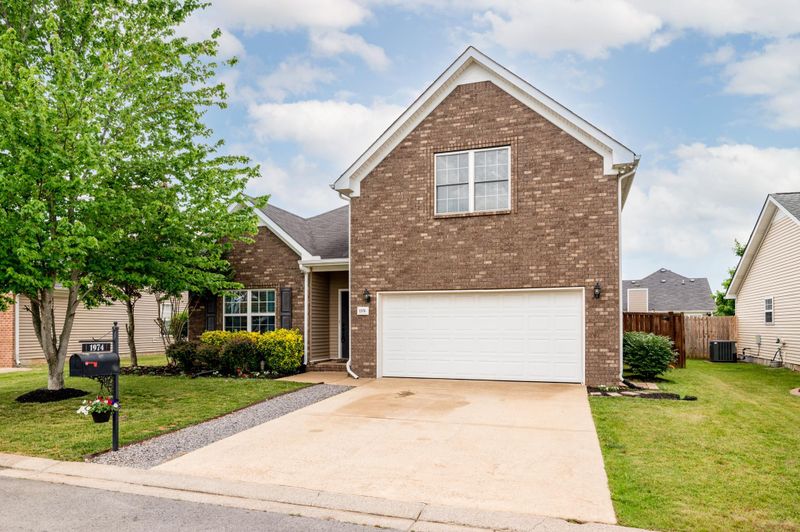 1974 Odessa Ave, Murfreesboro, TN 37128