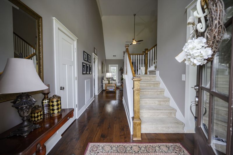 5125 Saint Ives Dr, Murfreesboro, TN 37128