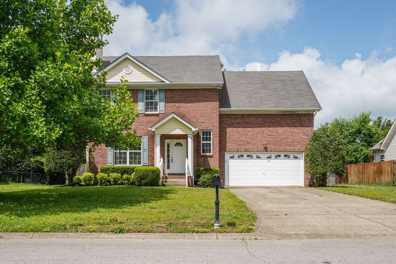 1957 Portway Rd, Spring Hill, TN 37174