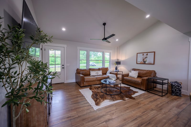 3674 W Trimble Rd, Milton, TN 37118