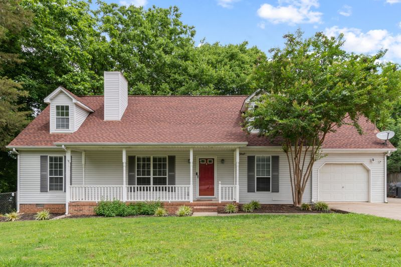 413 Robertson Dr, Smyrna, TN 37167