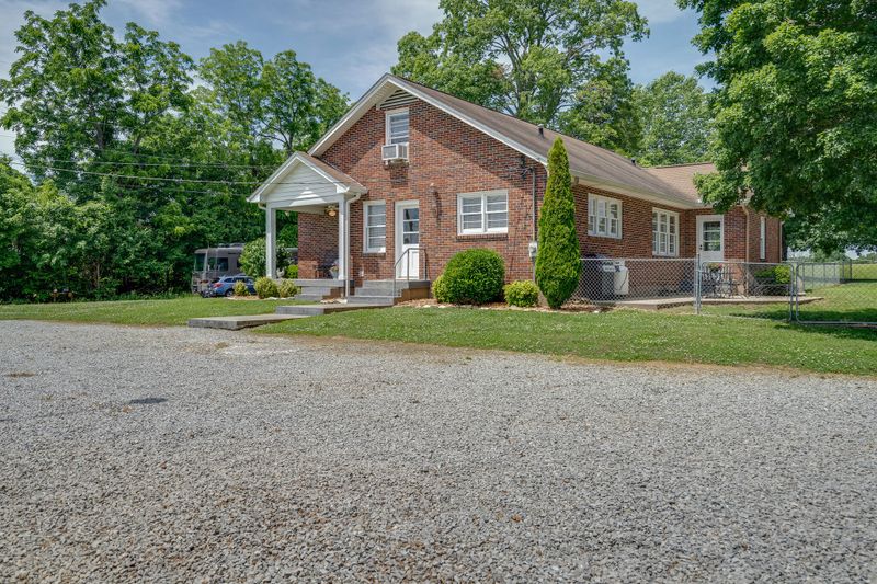 2241 Battle Creek Rd, Springfield, TN 37172