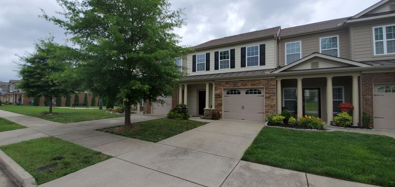 152 Cattail Ln, Hendersonville, TN 37075