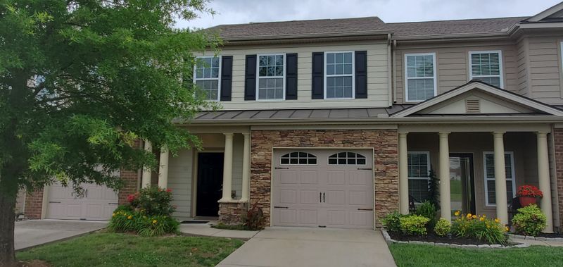 152 Cattail Ln, Hendersonville, TN 37075