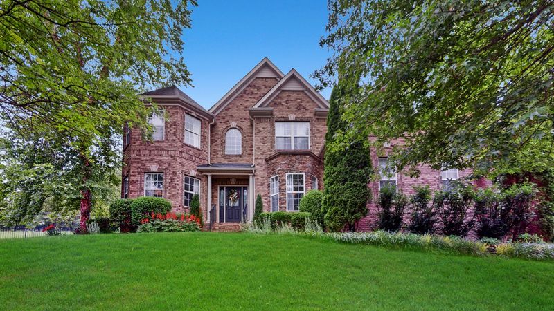 1020 Glessner Dr, Spring Hill, TN 37174