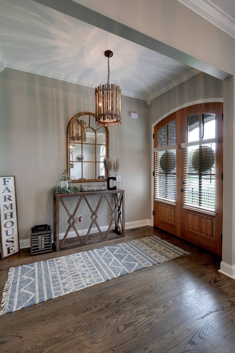 3824 Stonecrest Dr, Columbia, TN 38401