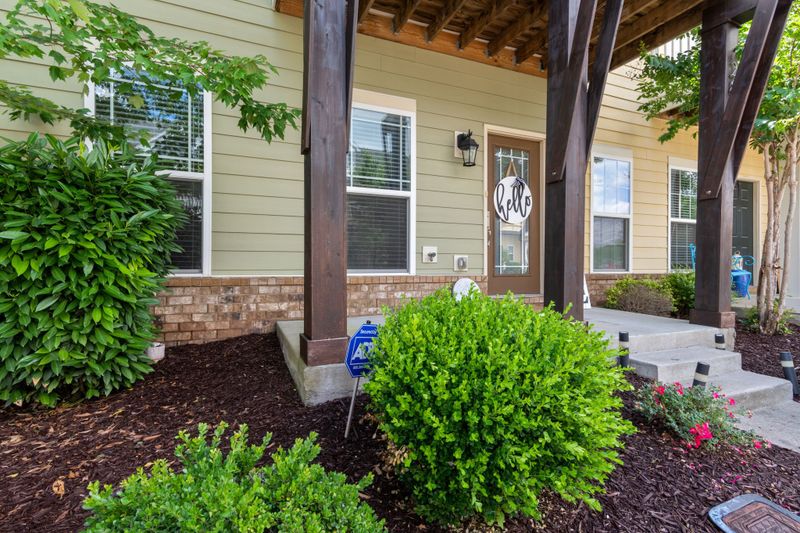 2823 Sterlingshire Dr, Murfreesboro, TN 37128