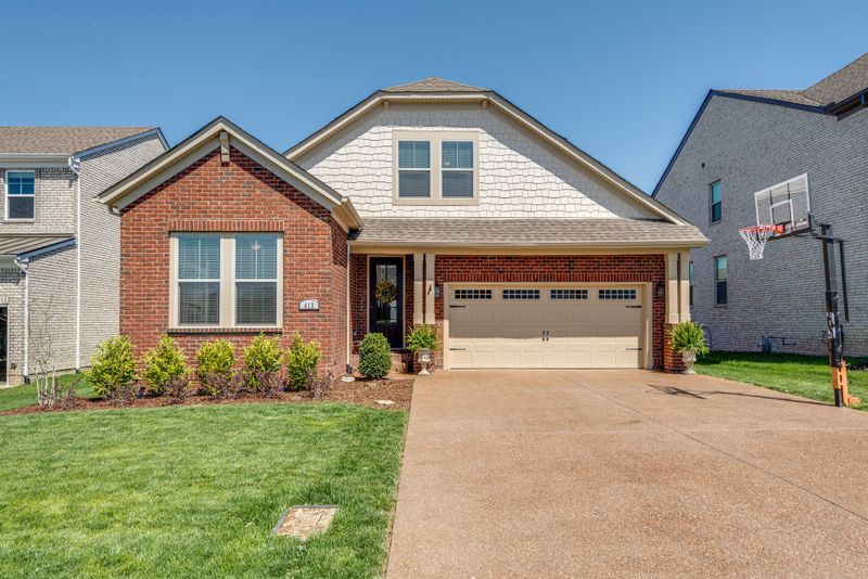 413 Edenfield Ps, Nolensville, TN 37135