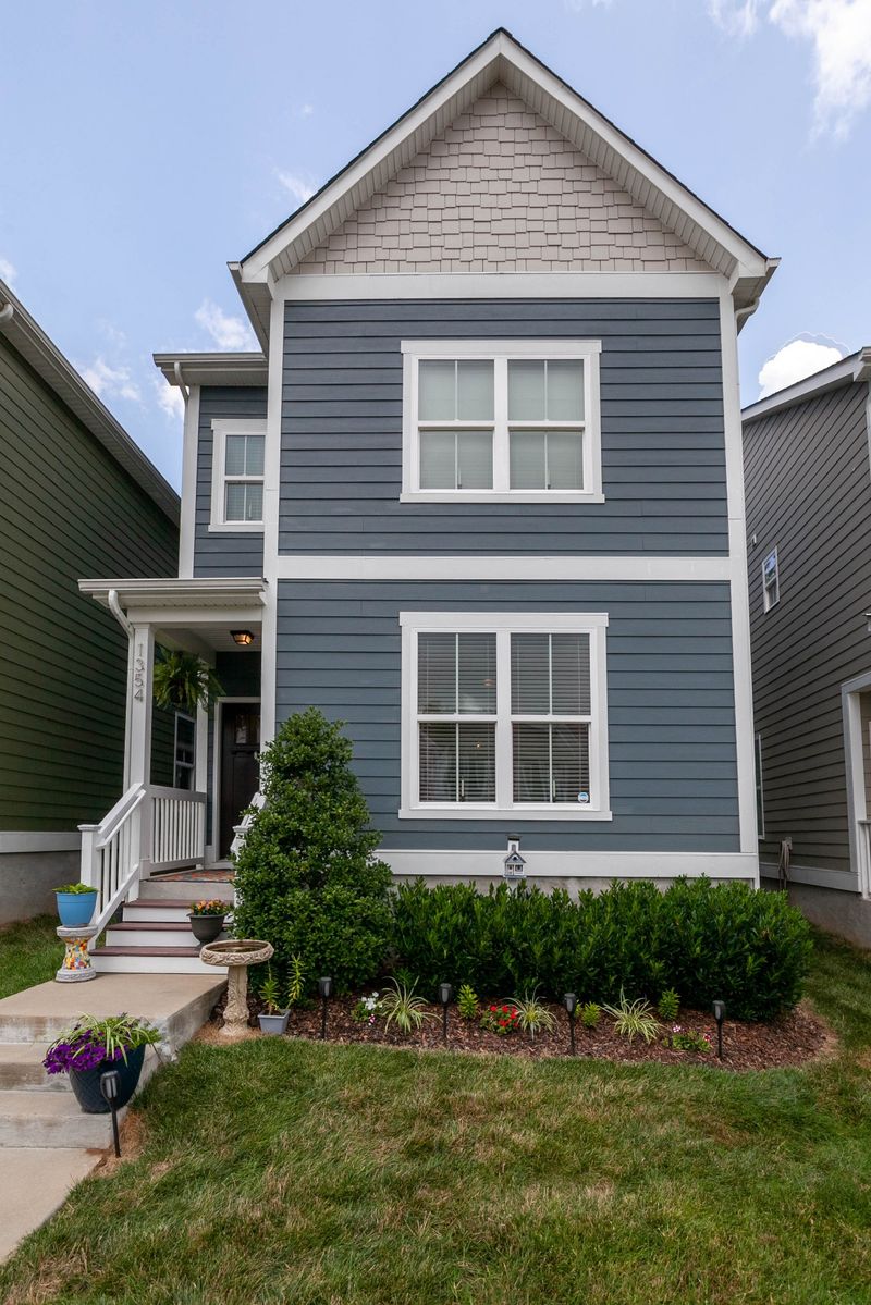 1354 Sula Dr, Hermitage, TN 37076