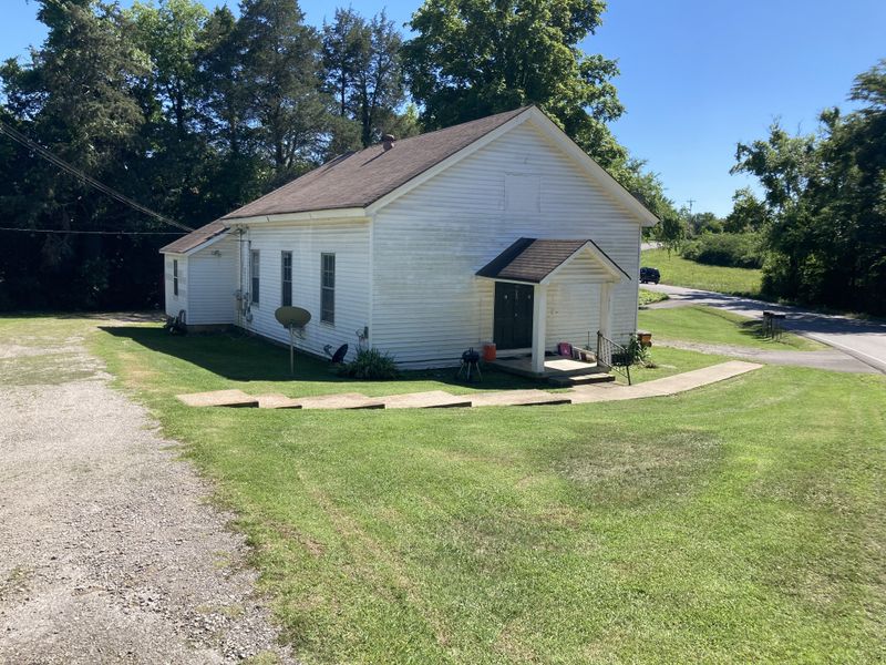 3723 Jim Warren Rd, Spring Hill, TN 37174