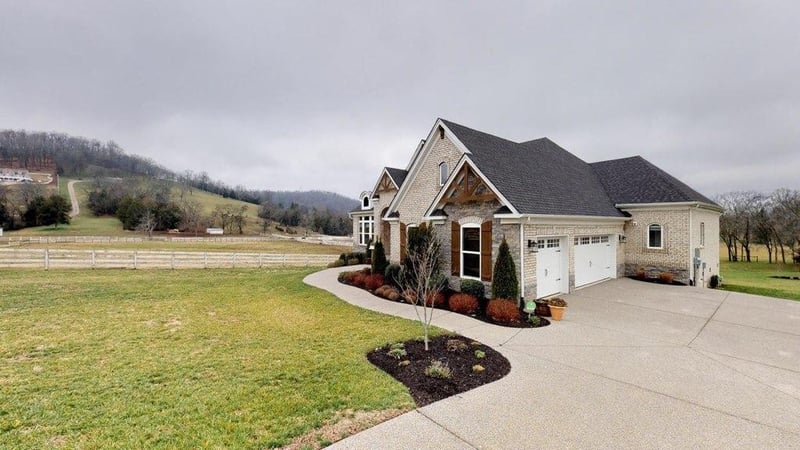 7346 Magnolia Valley Dr, Eagleville, TN 37060