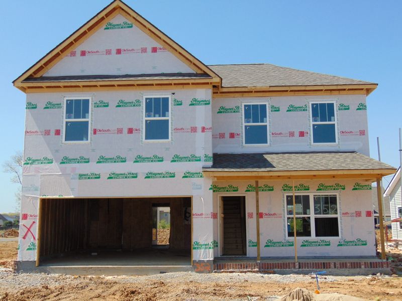 2209 Oak Dr, Murfreesboro, TN 37128