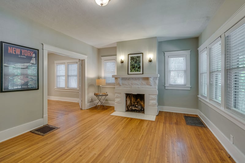 1802 Natchez Trce, Nashville, TN 37212