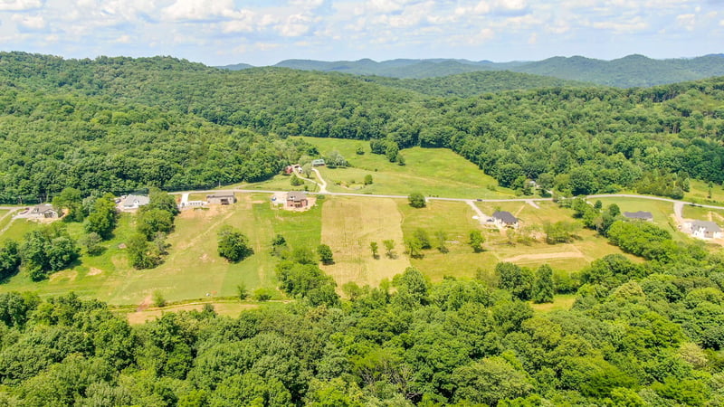13 Johnson Hollow Rd, Watertown, TN 37184