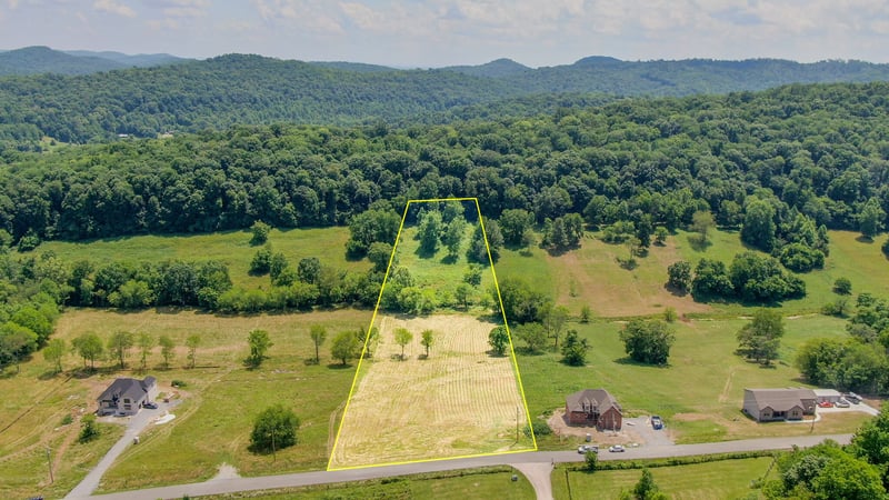13 Johnson Hollow Rd, Watertown, TN 37184