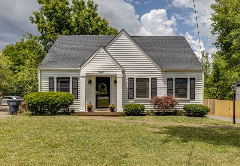 242 Sunrise Ave, Nashville, TN 37211