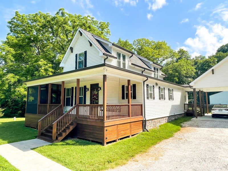 883 Bear Creek Valley Rd, Bon Aqua, TN 37025