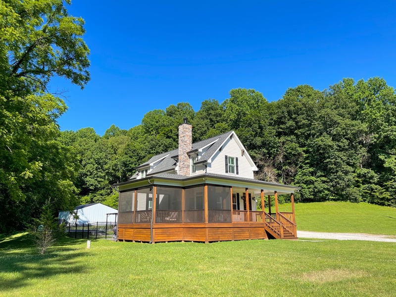 883 Bear Creek Valley Rd, Bon Aqua, TN 37025