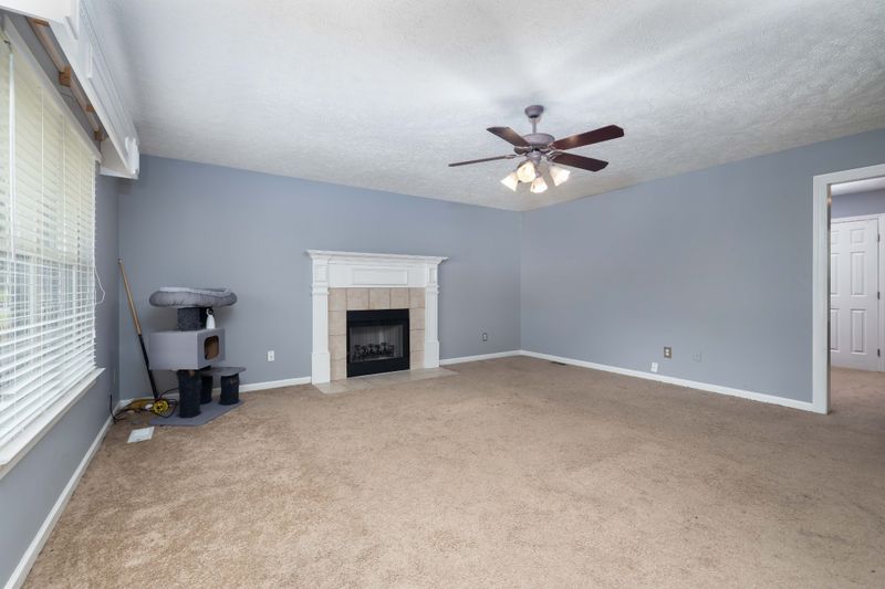 1403 Rt Johnson Dr, Murfreesboro, TN 37129