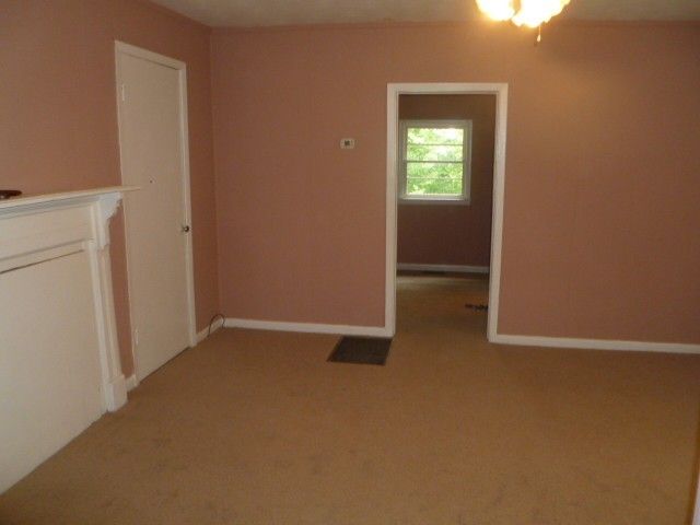 101 Walnut St, Springfield, TN 37172