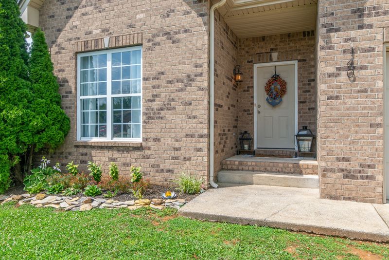 1406 Allison Dr, Lebanon, TN 37087
