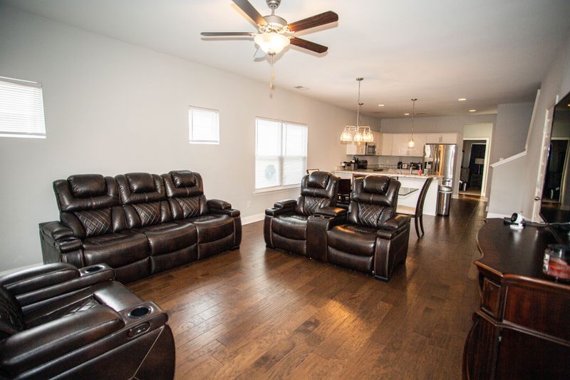 123 Bexley Way, White House, TN 37188