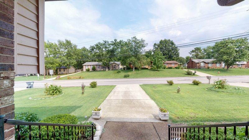 1312 Cheyenne Blvd, Madison, TN 37115